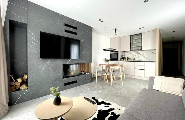 HEAVEN HILLS 22 - connection of nature and luxury