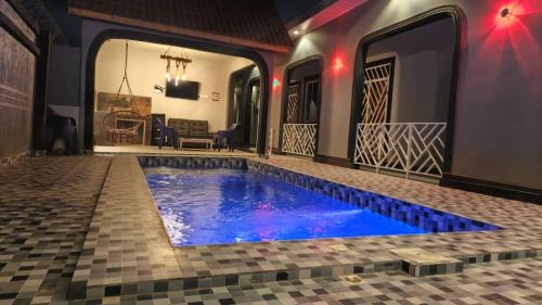 Heavenly ApHEARTment With a Swimming Pool