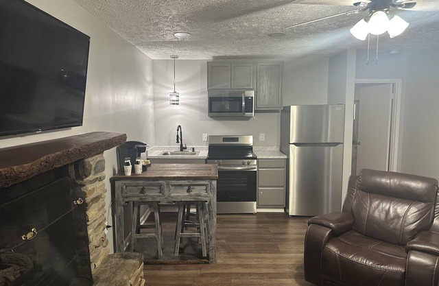 Heidi Motel