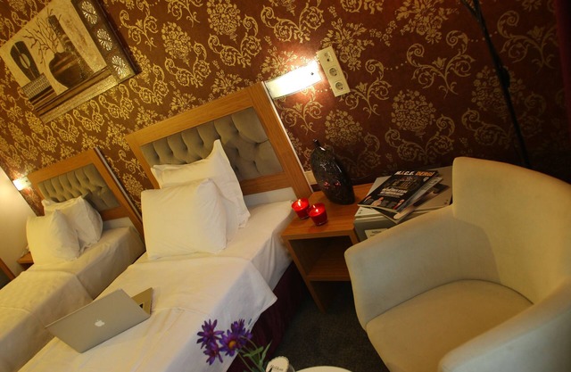 Helikon Business Hotel
