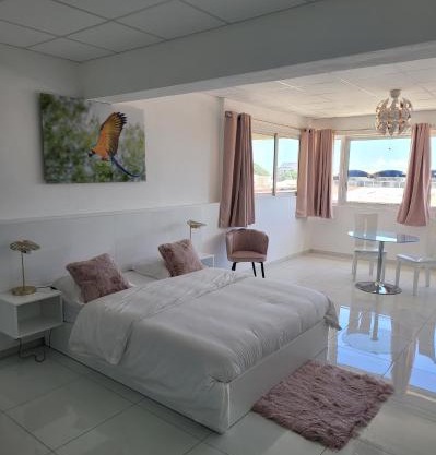 Hello Guyane (8), Suite charme luxury, 5 étoiles