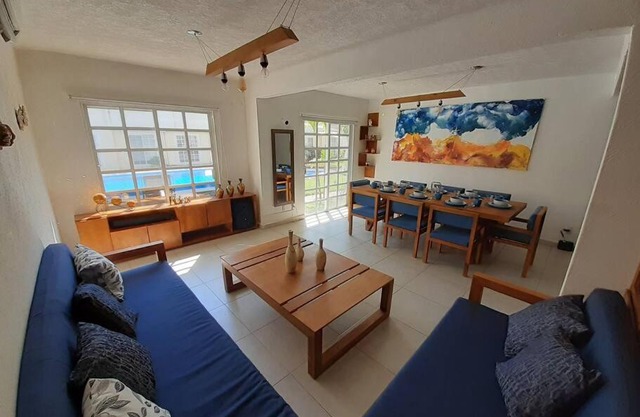 Hermosa Casa de Playa Acapulco Diamante