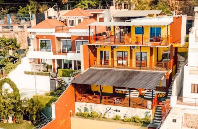 Hermosa Casa en el Lago de Coatepeque