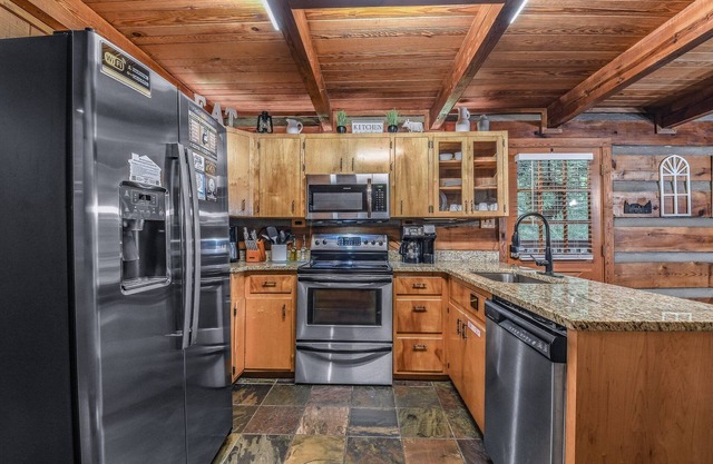 Hidden Acres Lodge 3 Bedroom Cabin