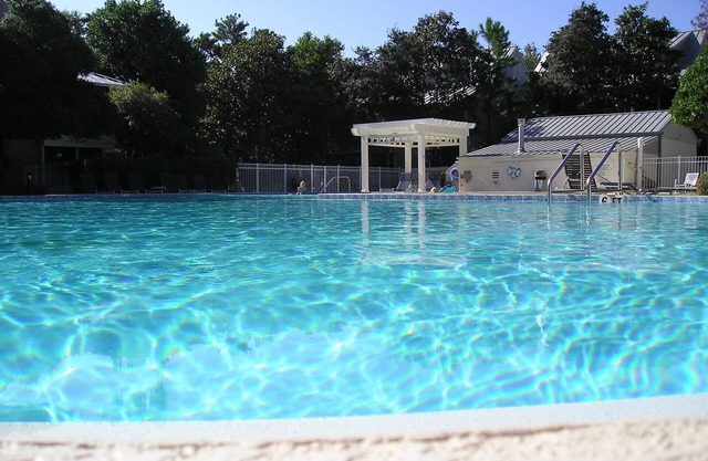 Hidden Dunes -1st Floor - Pickleball, Private Beach, Pools, Gated, Sunshine!