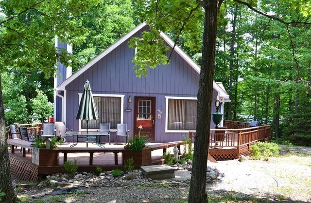 Higgins Lake Hilltop Hideaway