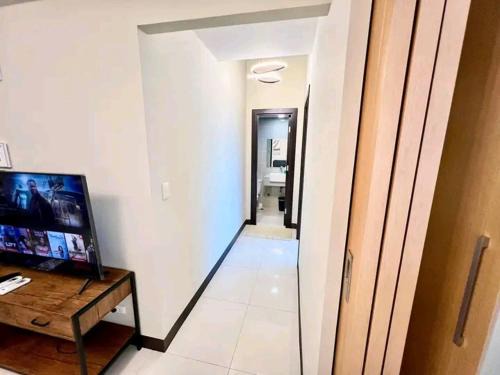 High Floor 2BR Modernized Elegant by A & E CityEscapes at Uptown Parksuites Tower 1