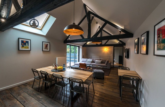 High standing charming house for 10 people