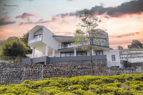 Hills and Hearts Luxury Villa