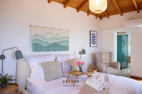 Hilltop Hideaway by Escape to Madeira