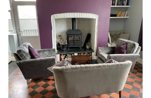 Hilltop Llandeilo