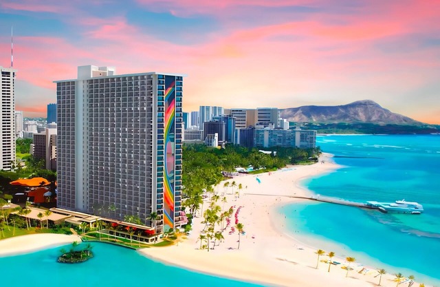 Hilton Hawaiian Village Studio - Many Dates Available!