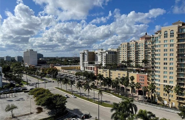 Hilton Penthouse Suite with Luxury Hotel Amenities