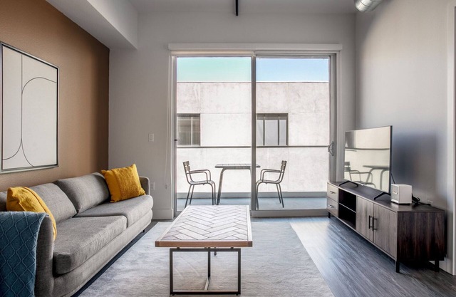 Hip Culver City 1BR w/Pool, Gym & Easy Access to 405, by Blueground