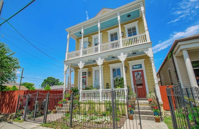 Historic Victorian in New Orleans, minutes from tourist attractions