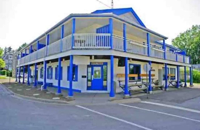 Historical King George Inn 6