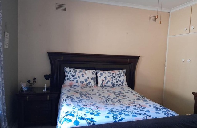 Hlelo's Guest house