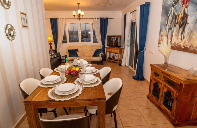 Hole-In-One – Penthouse by the ocean & golf course