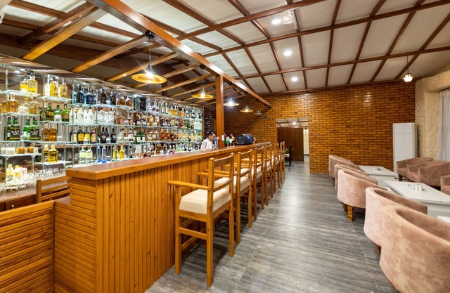 Holesung Resort