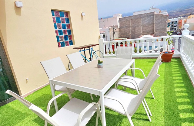 Holiday Apartment 'Ático' with Mountain View, Private Terrace and Wi-Fi