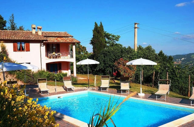 Holiday apartment Acqualagna for 1 - 8 persons with 3 bedrooms - Twin house
