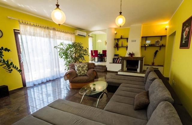 Holiday apartment Drazice for 1 - 5 persons with 3 bedrooms - Holiday house