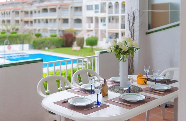 Holiday apartment Empuriabrava for 1 - 6 persons with 2 bedrooms - Holiday apartment