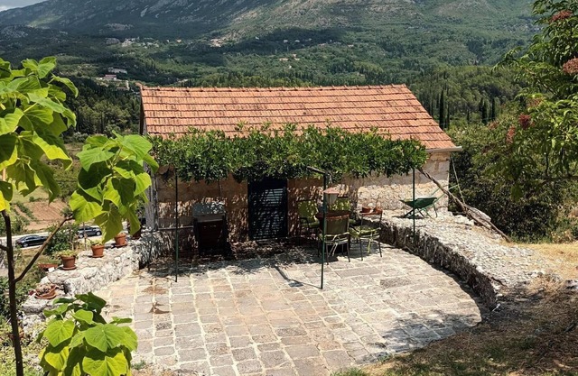 Holiday apartment Gruda for 1 - 2 persons - Holiday house