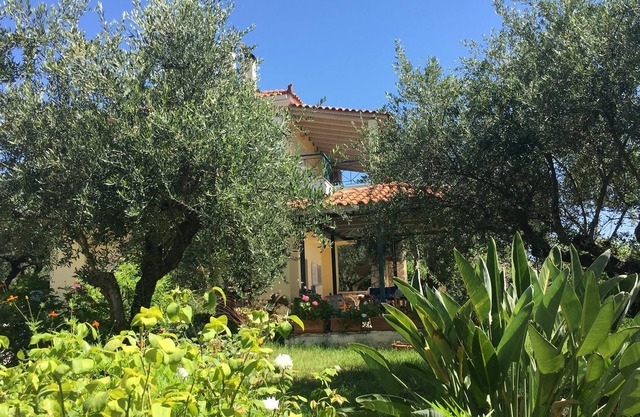 Holiday apartment in the country, close to the beach, wifi | Messenia, Peloponne