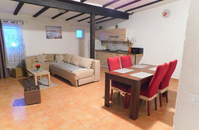 Holiday apartment Karin for 1 - 4 persons with 2 bedrooms - Holiday apartment