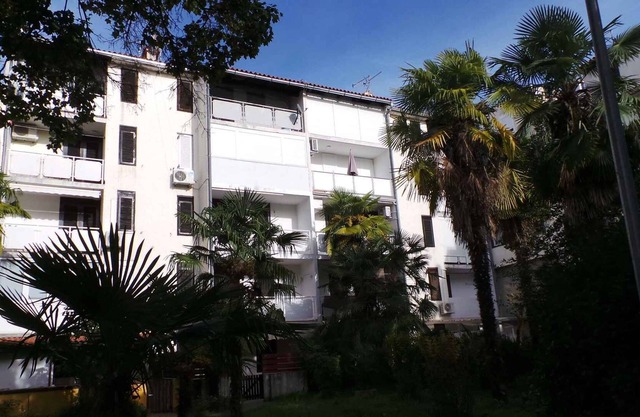 Holiday apartment near the beach