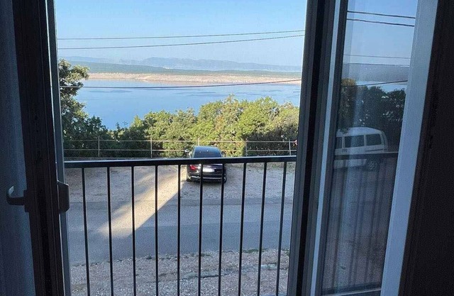 Holiday apartment with air conditioning and sea views