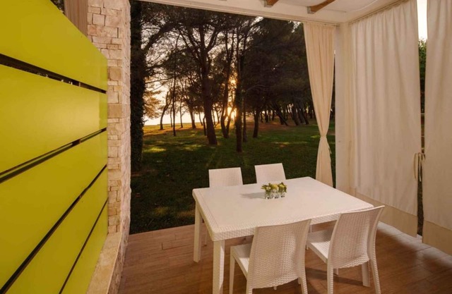 Holiday apartment with pool
