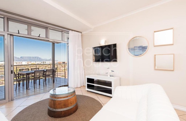 Holiday Beachfront Apartment, B11 Seaside Village, Big Bay- 3 bedroom