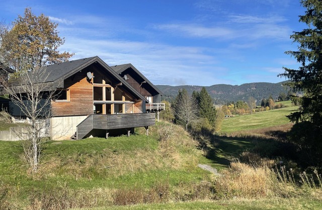 Holiday Home 'Chalet 22 Bernau' with Mountain View, Wi-Fi and Air Conditioning