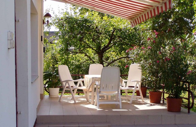 Holiday home 100 m away from Lake Balaton