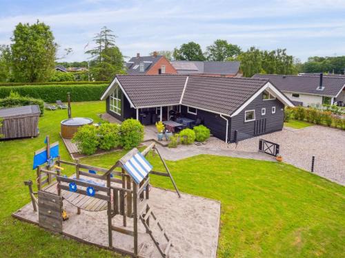 Holiday Home Alpa - 600m from the sea by Interhome