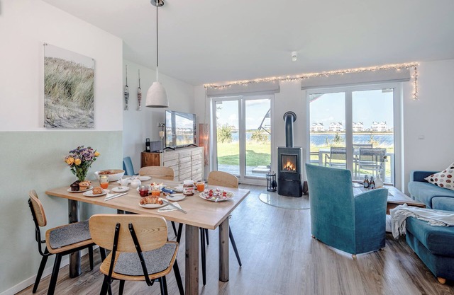 Holiday Home 'An Der Ostsee By Seeblick' with Sea View, Private Terrace and Wi-Fi