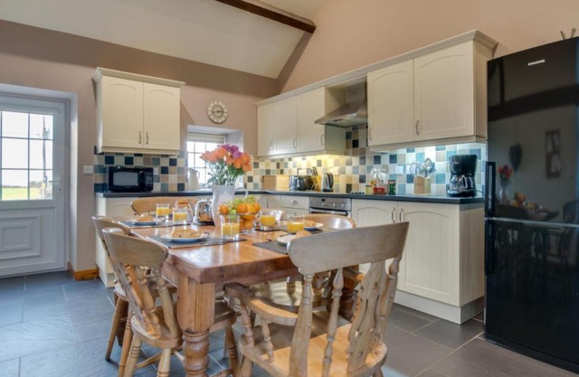 Holiday Home Beudy Wnadl by Interhome