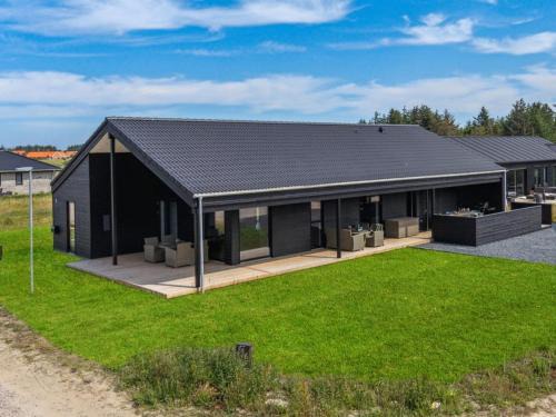 Holiday Home Branko - 950m from the sea by Interhome