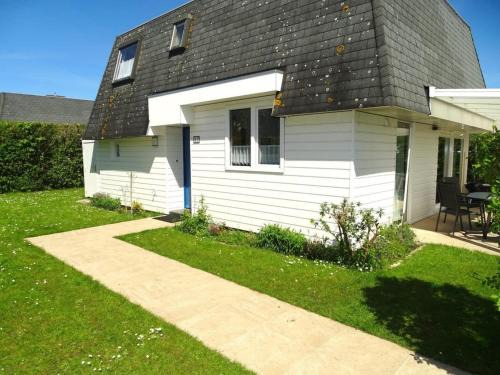 Holiday Home Breskens near Scenic Beaches