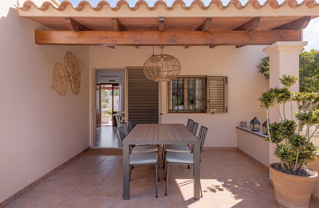 Holiday Home 'Ca N'Alicia Des Bosch' with Mountain Views, Private Terrace and Wi-Fi