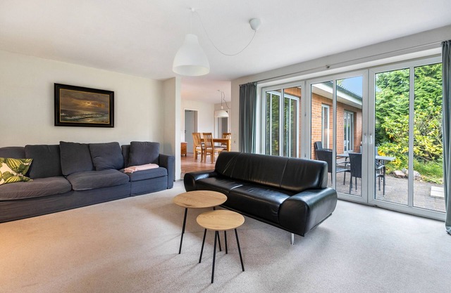 Holiday Home 'Ferienhaus Sprante' with Private Terrace, Private Garden and Wi-Fi
