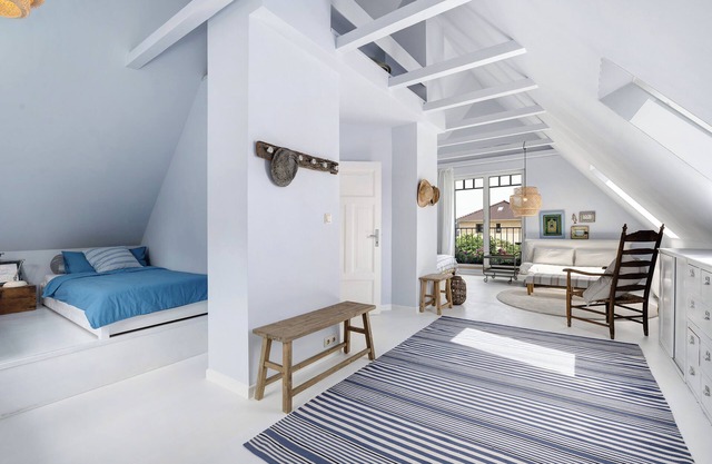 Holiday Home 'Ferienhaus Karinella' with Private Terrace, Private Garden and Wi-Fi