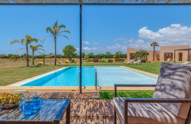 Holiday Home 'Finca Thalassa' with Mountain View, Wi-Fi and Air Conditioning