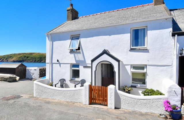 Holiday Home Glandon by Interhome