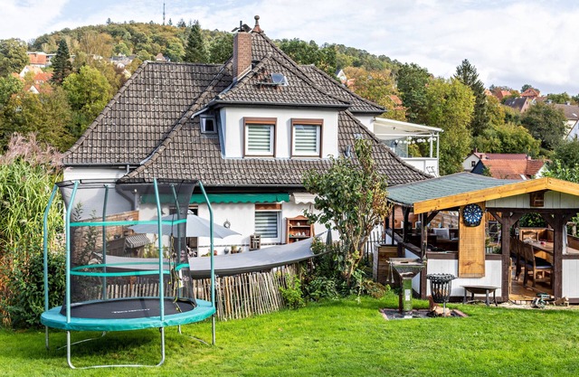 Holiday Home 'Haus am Vogelsang' close to Historic Centre with Shared Pool & Wi-Fi