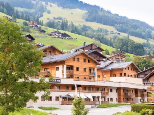 Holiday Home in Alps near Ski Trails