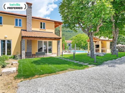 Holiday Home in Buzet with Terrace
