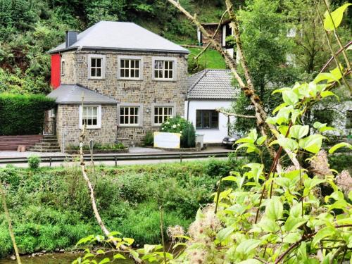 Holiday Home in Durbuy by the Ourthe River